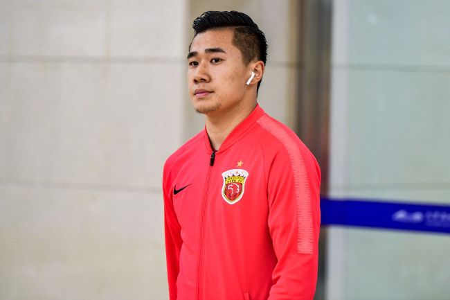 凯帕魔笛将缺席本轮西甲 罗德里戈贝林伤无大碍TheAthletic皇马跟队记者MarioCortegana消息，凯帕、莫德里奇将缺席皇马对阵格拉纳达的比赛。